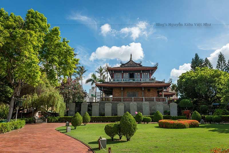 Tháp Chihkan có thể nói là công trình lịch sử quan trọng nhất ở trung tâm của Đài Nam, Lâu đài An Bình và Pháo đài An Bình là hai trong số những ngôi sao của Đài Nam.